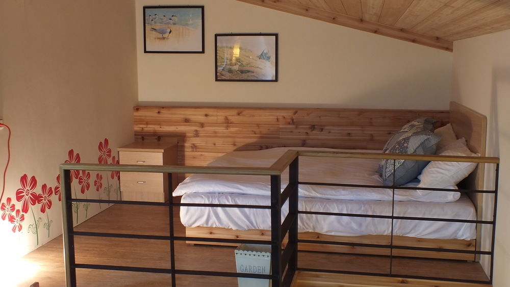 Ding Ding Homestay Jinhu Exteriör bild