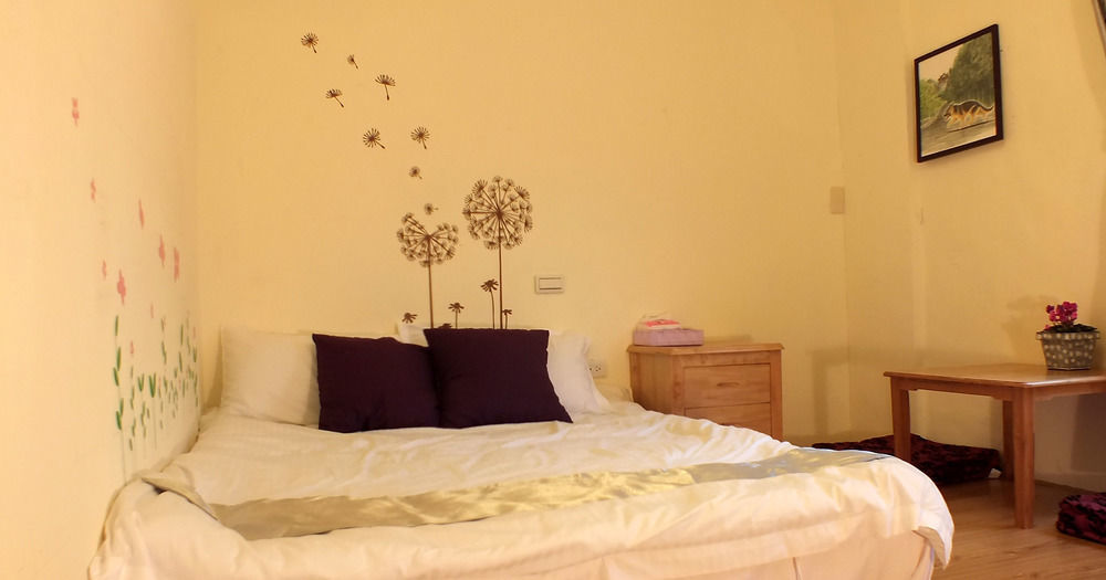 Ding Ding Homestay Jinhu Exteriör bild